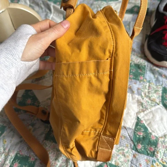 Fjallraven Yellow Kånken Backpack Compact Design - Picture 4 of 9